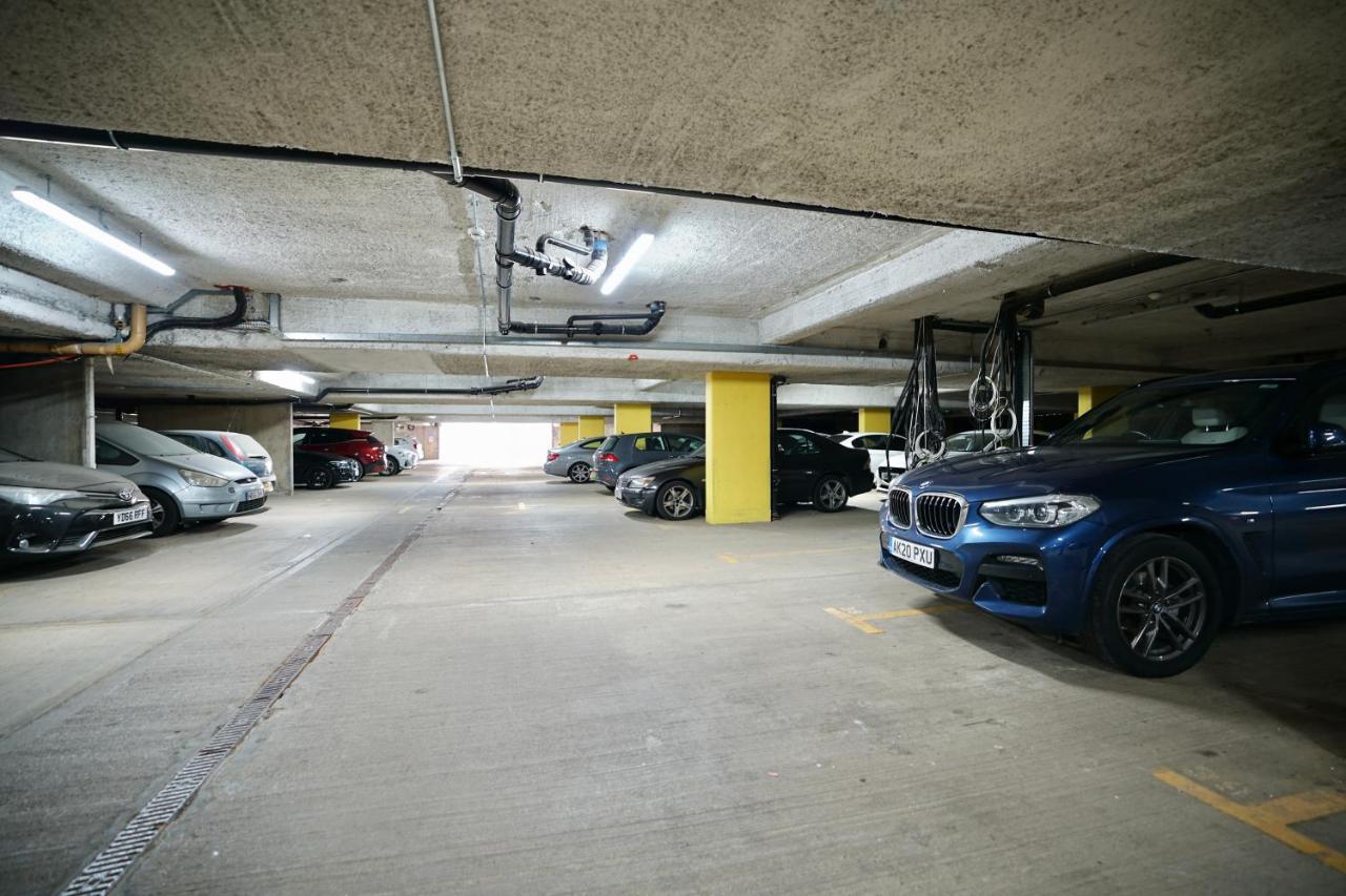 Ferienwohnung Bayard Plaza Peterborough Exterior foto